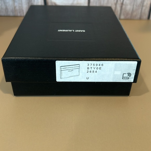 NEW SAINT LAURENT PARIS LEATHER GRAIN DE POUDRE TEAK COLOR CARD CASE HOLDER - Picture 8 of 11